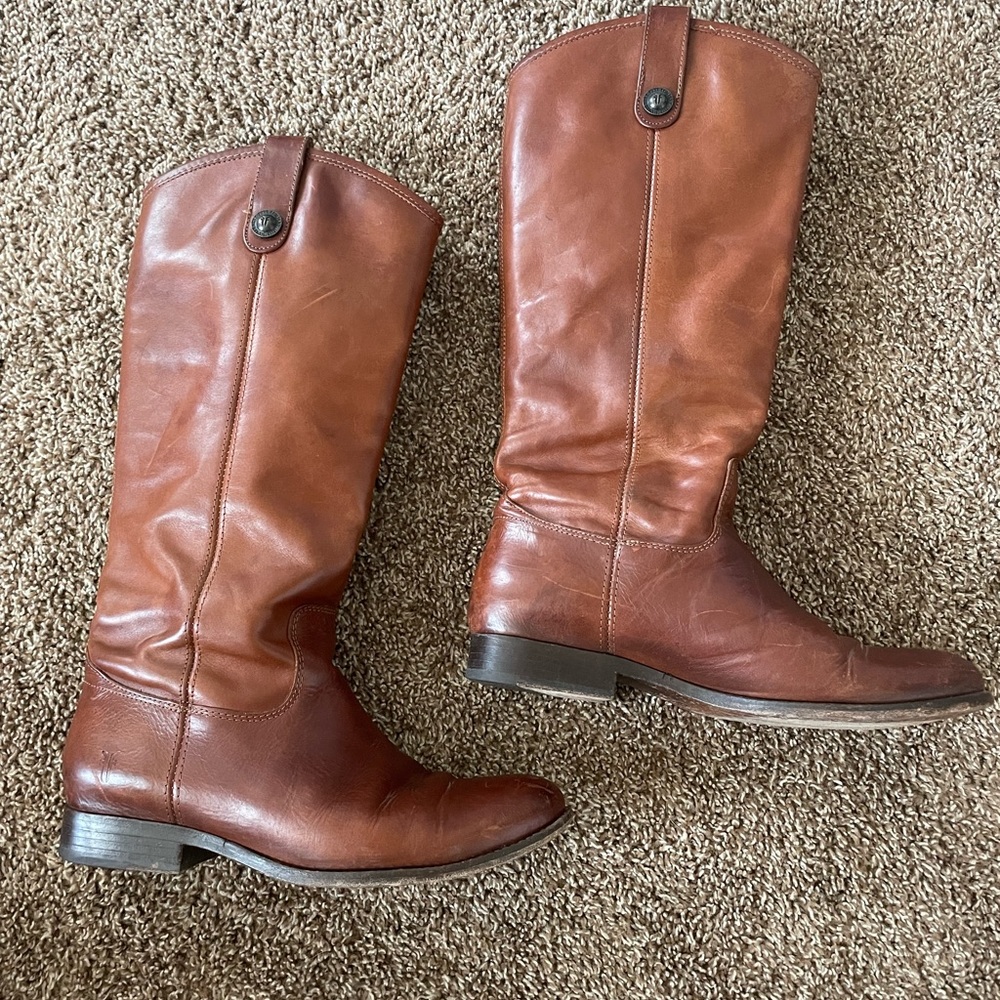Frye Melissa Button Boot - Picture 2 of 7